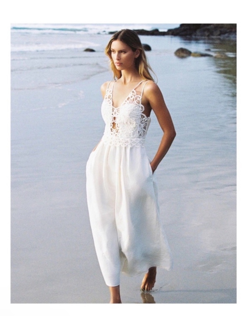 New! REISS Crochet Lace Midi Dress in White - Picture 5 of 13